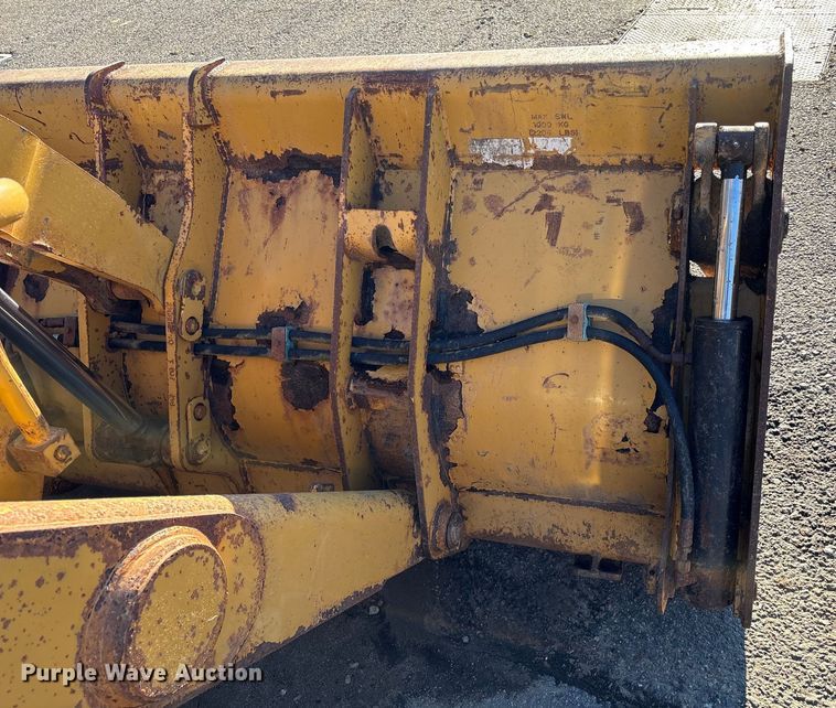 image for item EC8155 2009 Caterpillar 420E backhoe
