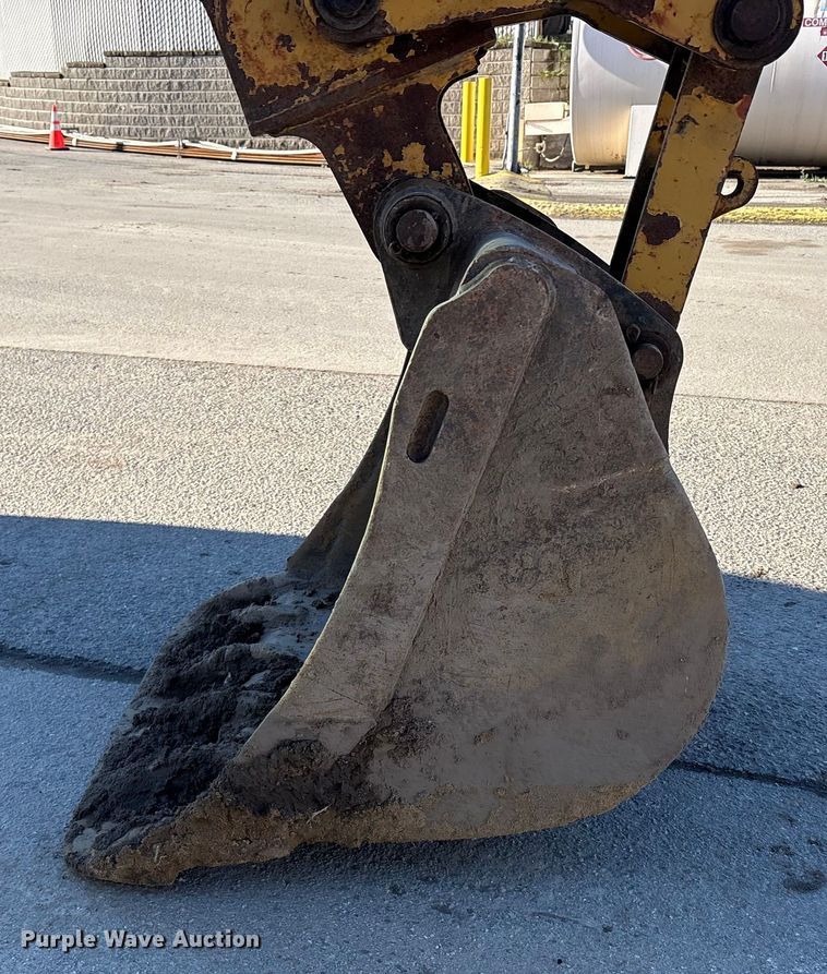 image for item EC8155 2009 Caterpillar 420E backhoe