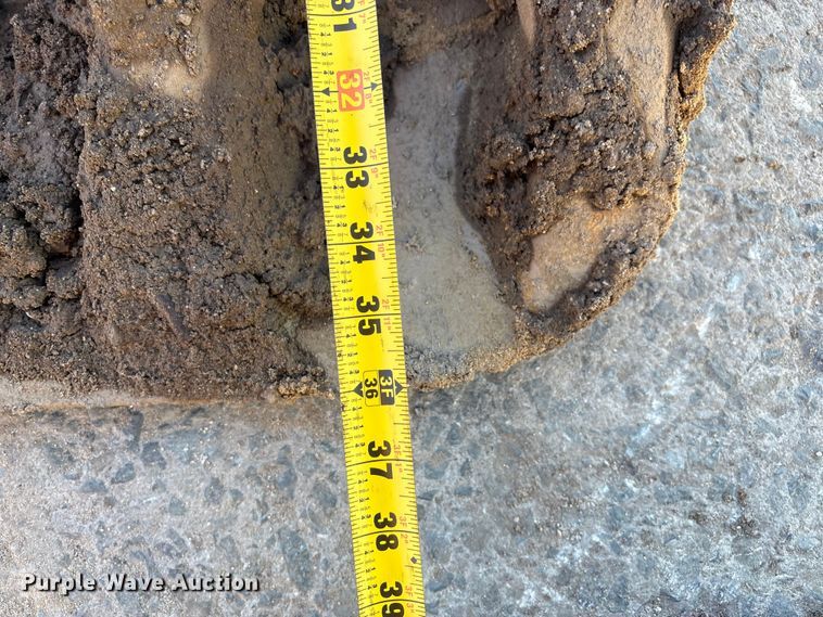 image for item EC8155 2009 Caterpillar 420E backhoe