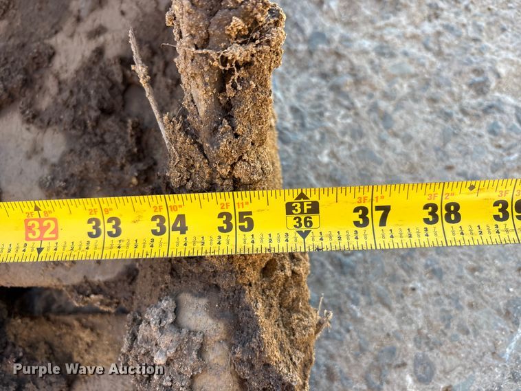 image for item EC8155 2009 Caterpillar 420E backhoe