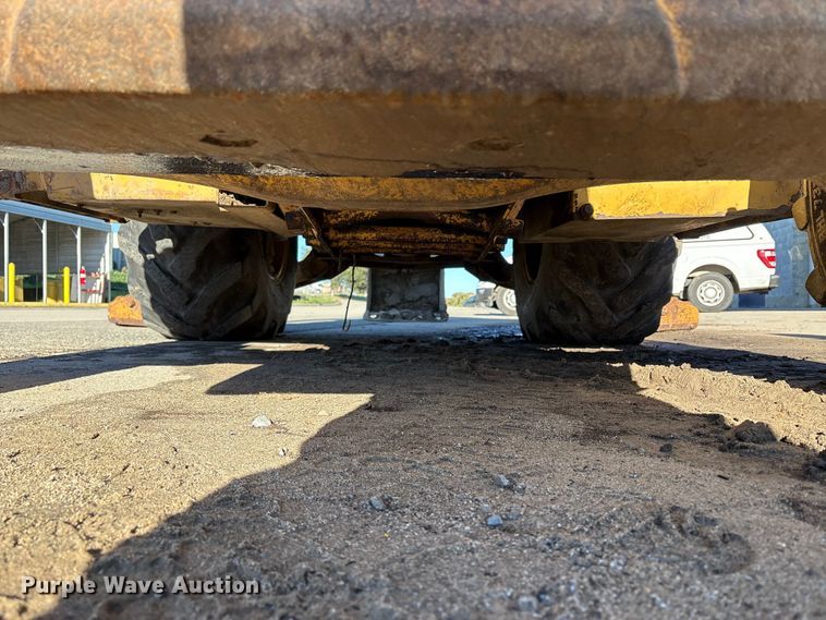 image for item EC8155 2009 Caterpillar 420E backhoe