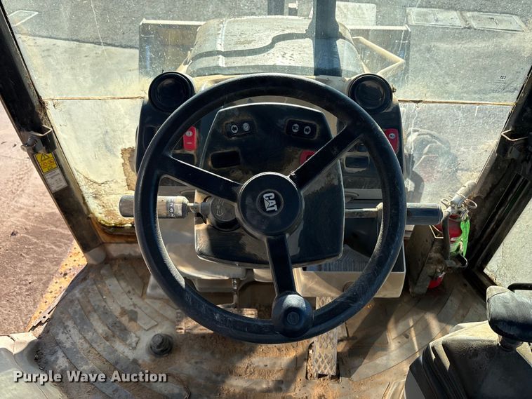 image for item EC8155 2009 Caterpillar 420E backhoe