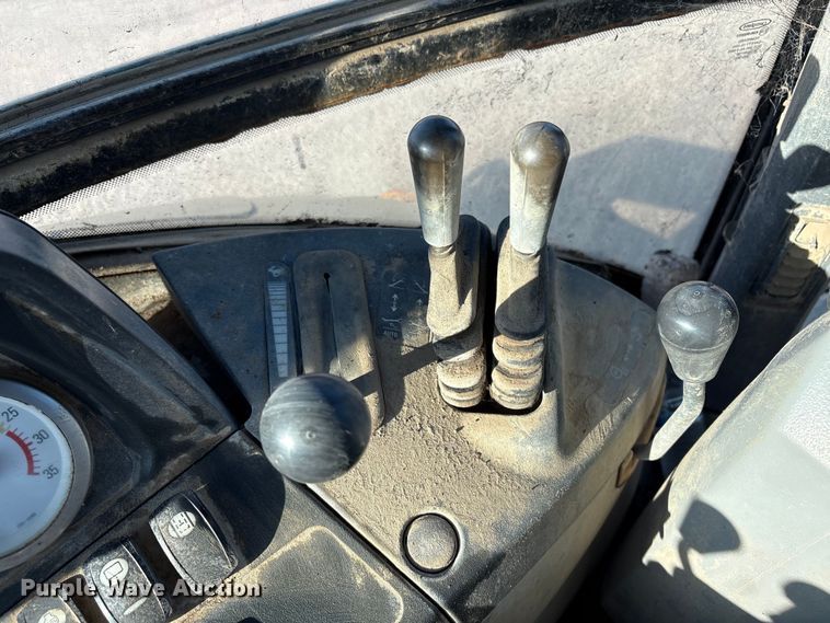 image for item EC8155 2009 Caterpillar 420E backhoe