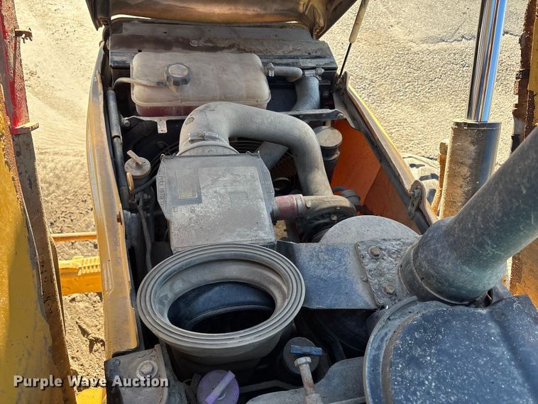 image for item EC8155 2009 Caterpillar 420E backhoe