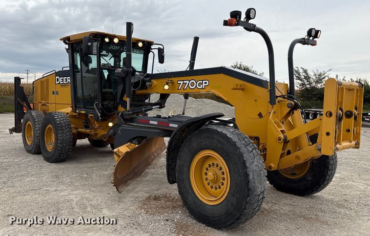 MOTOCONFORMADORA JOHN DEERE 770GP 2012