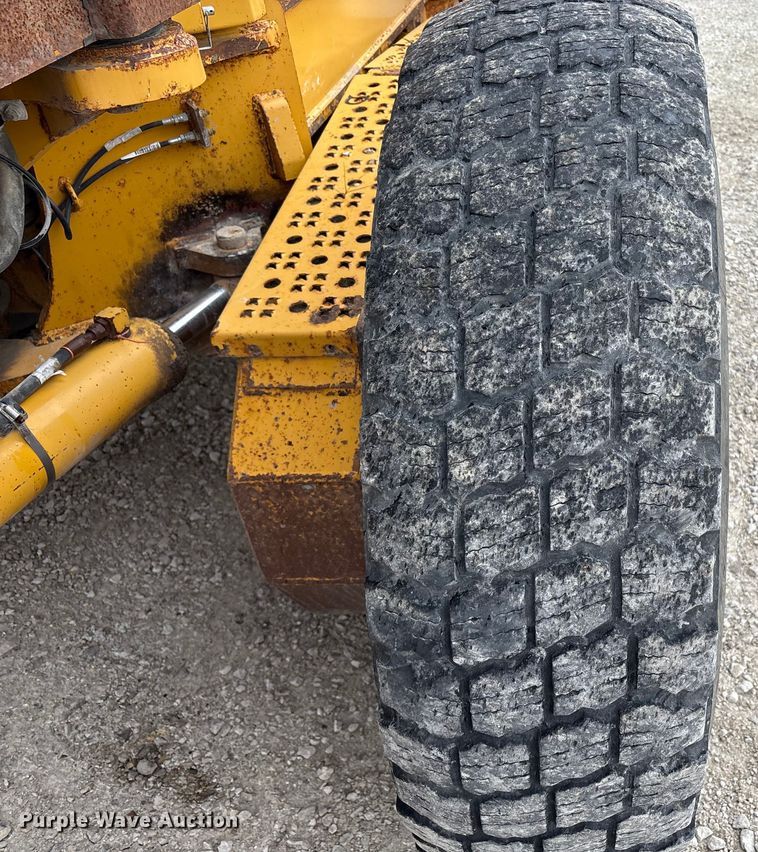 image for item ED1488 2012 John Deere 770GP motor grader