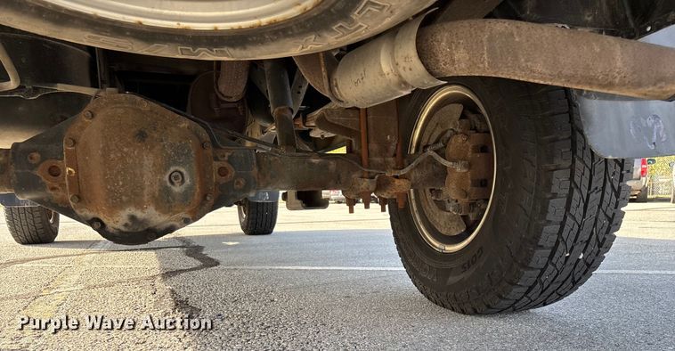 image for item ED2340 2001 Dodge Ram 2500 pickup truck