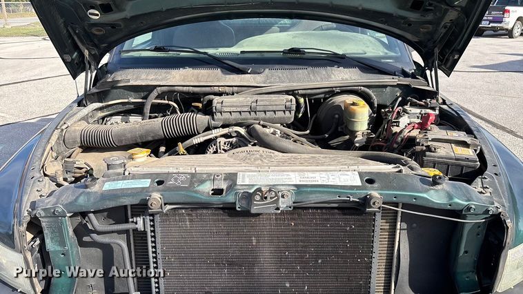 image for item ED2340 2001 Dodge Ram 2500 pickup truck