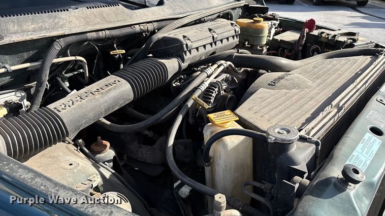 image for item ED2340 2001 Dodge Ram 2500 pickup truck