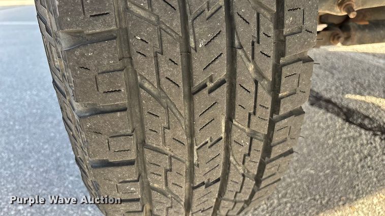 image for item ED2340 2001 Dodge Ram 2500 pickup truck