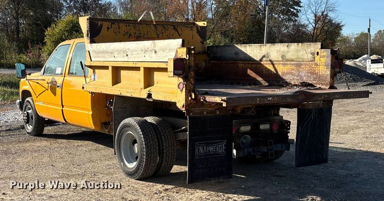 image for item ED2382 2000 Chevrolet C3500 Crew Cab dump bed pickup truck