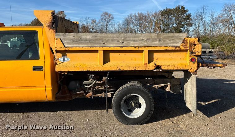 image for item ED2382 2000 Chevrolet C3500 Crew Cab dump bed pickup truck