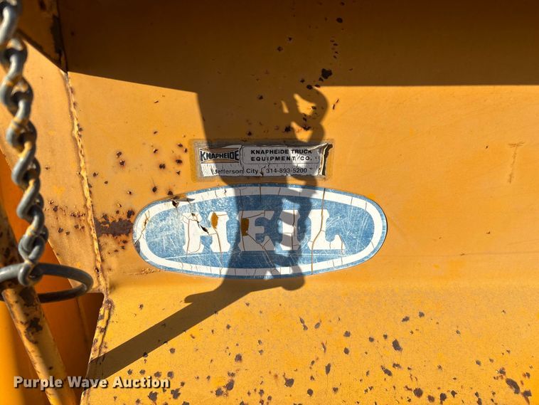 image for item ED2382 2000 Chevrolet C3500 Crew Cab dump bed pickup truck