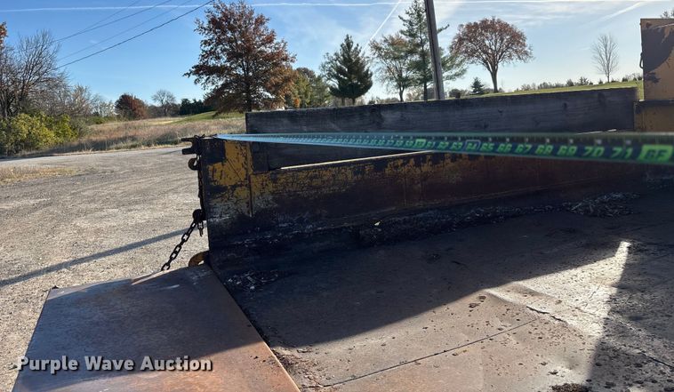 image for item ED2382 2000 Chevrolet C3500 Crew Cab dump bed pickup truck