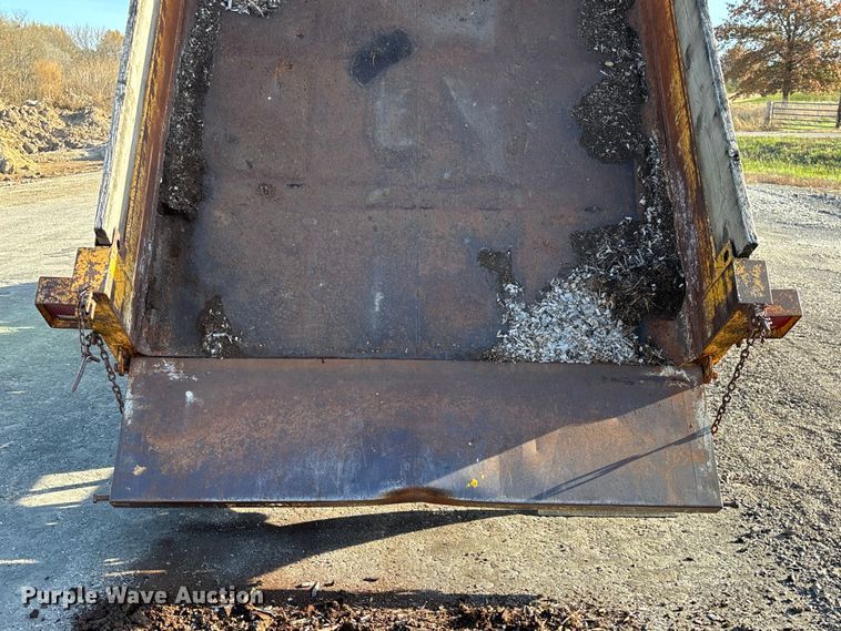 image for item ED2382 2000 Chevrolet C3500 Crew Cab dump bed pickup truck