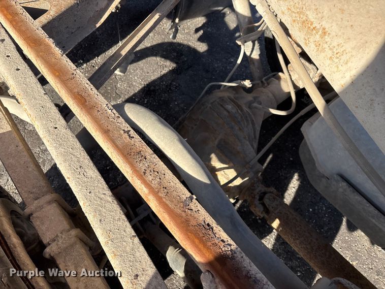 image for item ED2382 2000 Chevrolet C3500 Crew Cab dump bed pickup truck