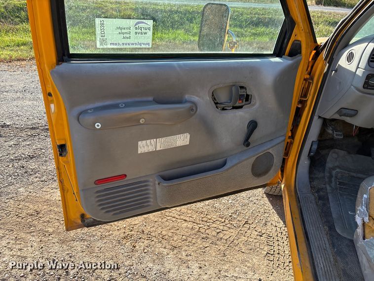 image for item ED2382 2000 Chevrolet C3500 Crew Cab dump bed pickup truck