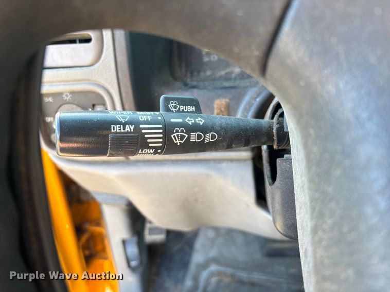 image for item ED2382 2000 Chevrolet C3500 Crew Cab dump bed pickup truck