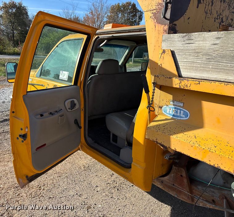image for item ED2382 2000 Chevrolet C3500 Crew Cab dump bed pickup truck