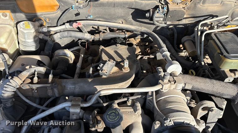 image for item ED2382 2000 Chevrolet C3500 Crew Cab dump bed pickup truck