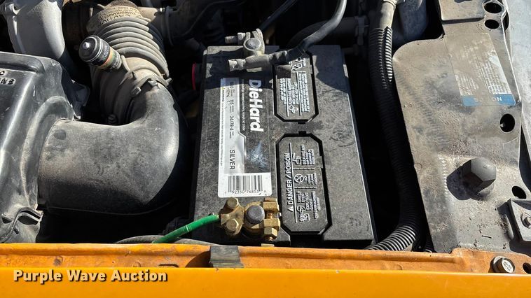 image for item ED2382 2000 Chevrolet C3500 Crew Cab dump bed pickup truck