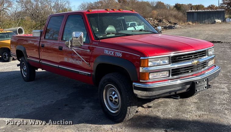 image for item ED2383 1996 Chevrolet K3500 Crew Cab pickup truck