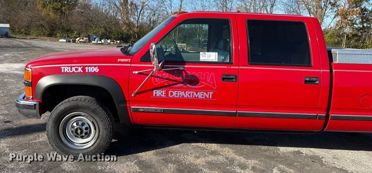 image for item ED2383 1996 Chevrolet K3500 Crew Cab pickup truck