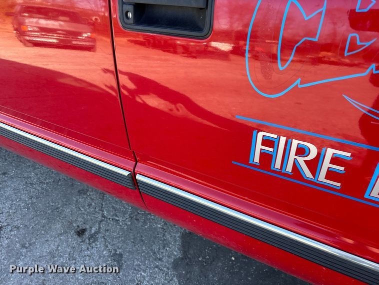 image for item ED2383 1996 Chevrolet K3500 Crew Cab pickup truck