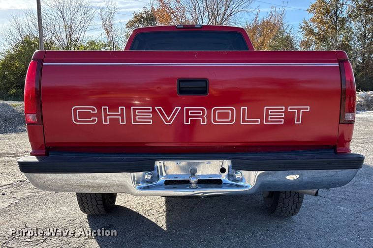 image for item ED2383 1996 Chevrolet K3500 Crew Cab pickup truck