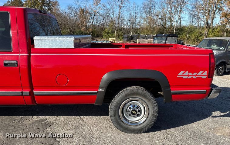image for item ED2383 1996 Chevrolet K3500 Crew Cab pickup truck