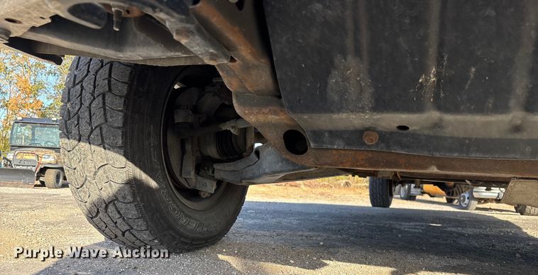 image for item ED2383 1996 Chevrolet K3500 Crew Cab pickup truck