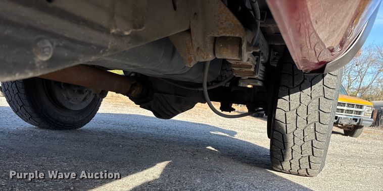 image for item ED2383 1996 Chevrolet K3500 Crew Cab pickup truck