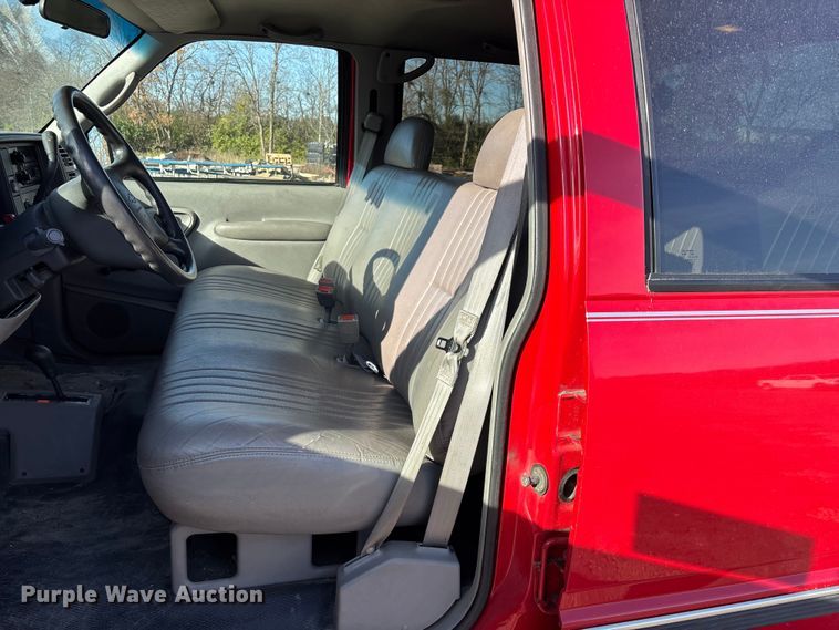 image for item ED2383 1996 Chevrolet K3500 Crew Cab pickup truck