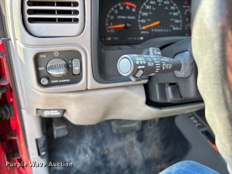 image for item ED2383 1996 Chevrolet K3500 Crew Cab pickup truck