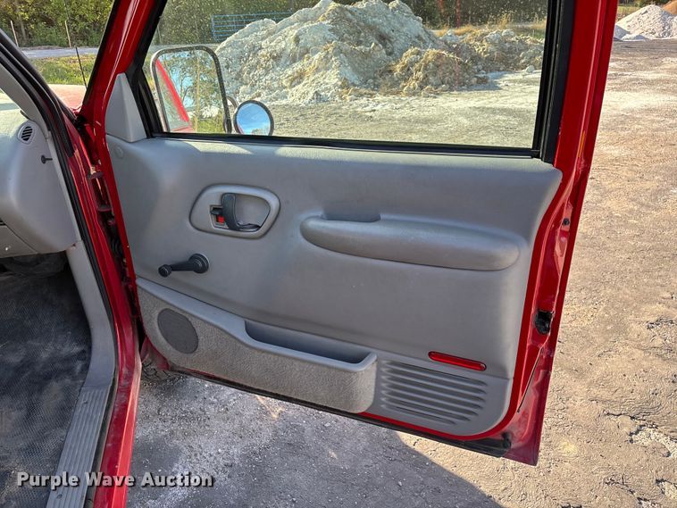 image for item ED2383 1996 Chevrolet K3500 Crew Cab pickup truck