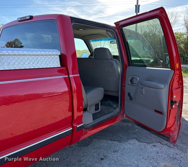 image for item ED2383 1996 Chevrolet K3500 Crew Cab pickup truck