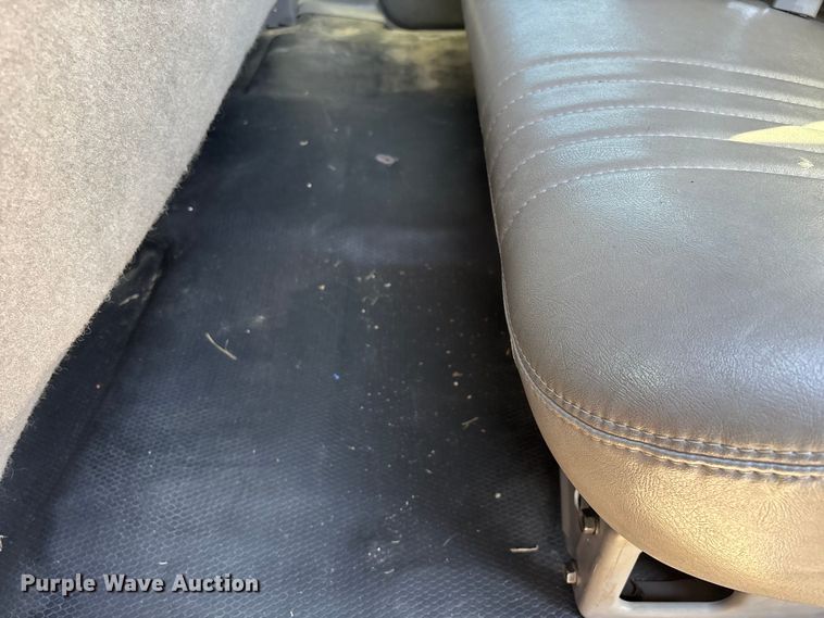 image for item ED2383 1996 Chevrolet K3500 Crew Cab pickup truck