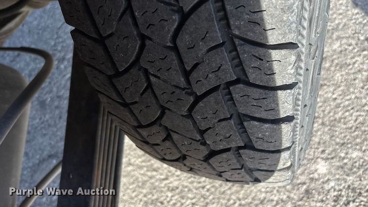 image for item ED2383 1996 Chevrolet K3500 Crew Cab pickup truck