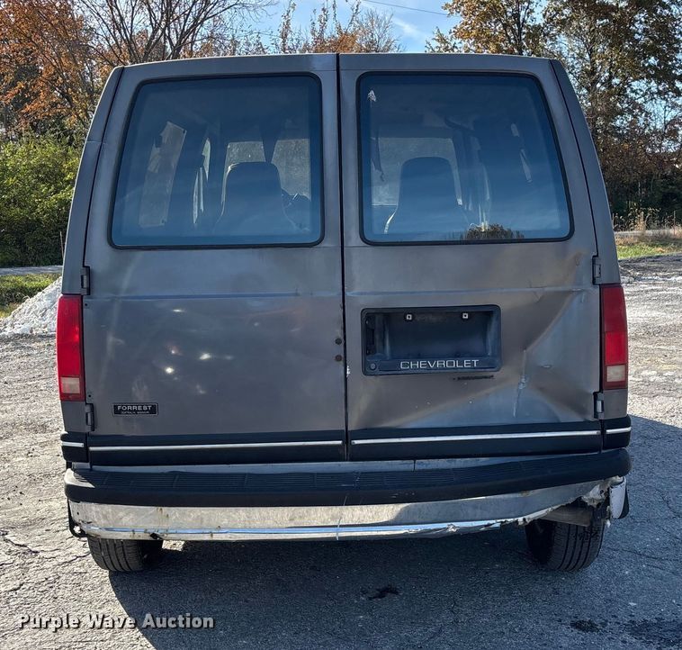 image for item ED2385 1990 Chevrolet Astro Van van