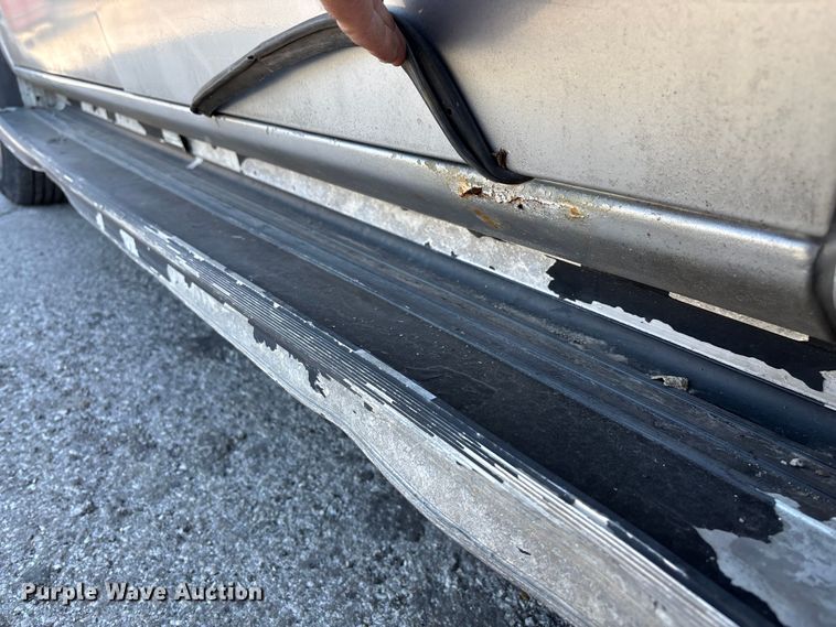 image for item ED2385 1990 Chevrolet Astro Van van