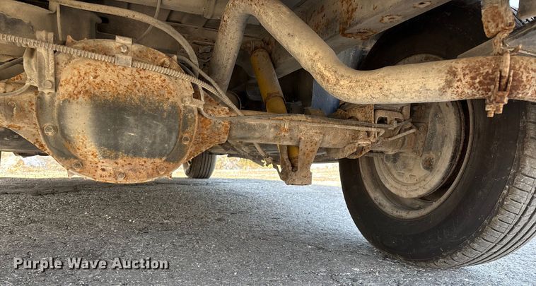 image for item ED2385 1990 Chevrolet Astro Van van