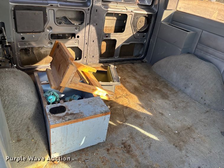 image for item ED2385 1990 Chevrolet Astro Van van