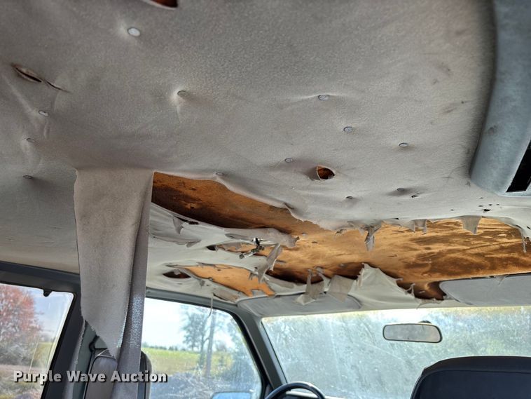 image for item ED2385 1990 Chevrolet Astro Van van