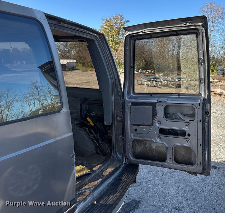 image for item ED2385 1990 Chevrolet Astro Van van