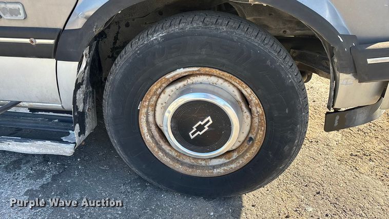 image for item ED2385 1990 Chevrolet Astro Van van