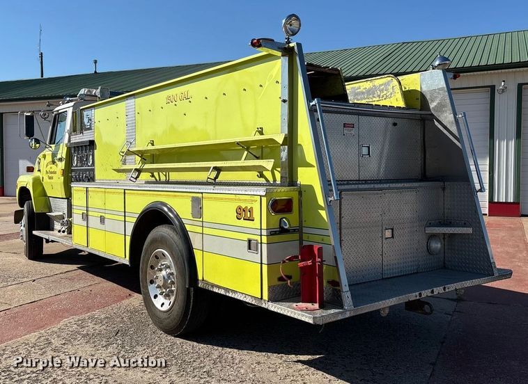image for item ED2396 1977 Ford 9000 pumper fire truck