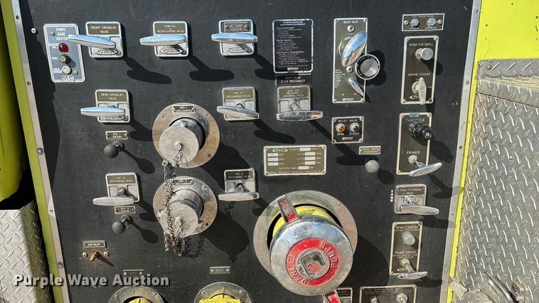 image for item ED2396 1977 Ford 9000 pumper fire truck