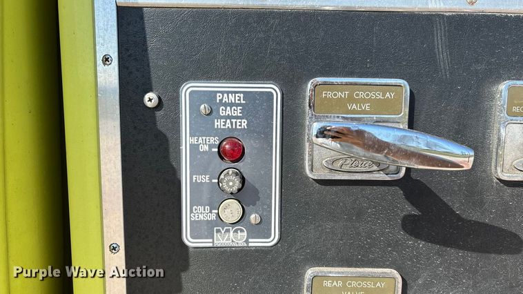 image for item ED2396 1977 Ford 9000 pumper fire truck