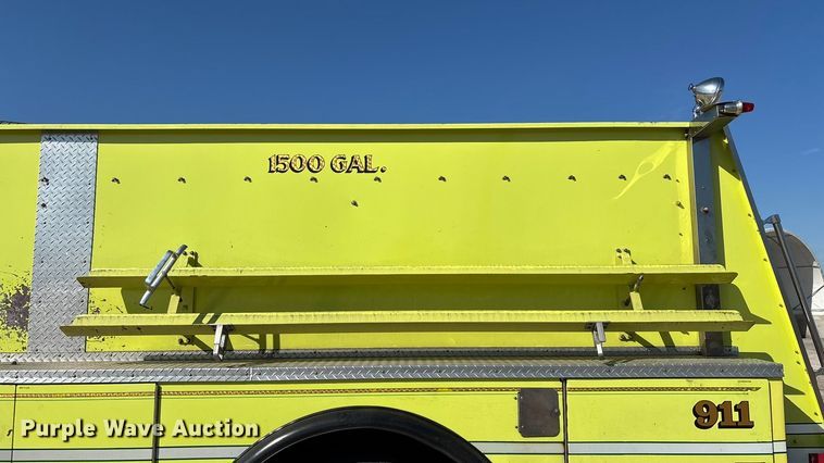 image for item ED2396 1977 Ford 9000 pumper fire truck