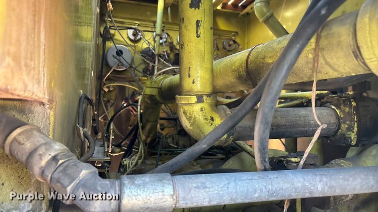 image for item ED2396 1977 Ford 9000 pumper fire truck